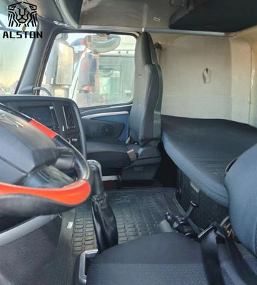 Sinotruk Howo T7H 440 camión de cabeza de tractor usado 6x4 con transmisión manual