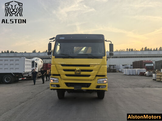 Camión de grúa HOWO 8x4 usado con 12 toneladas XCMG para la venta en Ghana (371HP LHD)