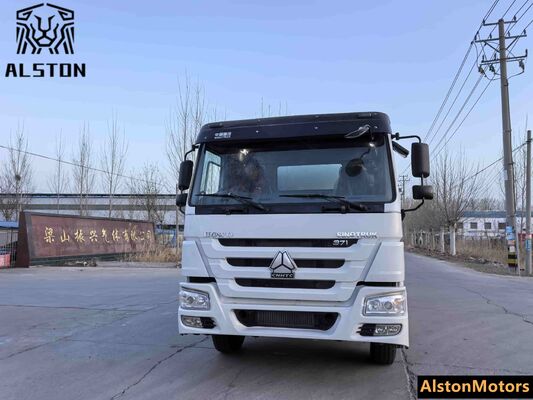 Camión de mezcla de hormigón HOWO 371HP 6x4 usado (RHD) en venta en Guyana