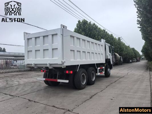 Sinotruk Howo 6x4 371HP camión de descarga usado para la venta en Pakistán.