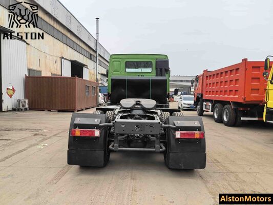 Utilizado HOWO 6x4 371HP camión tractor Nigeria   1000L tanque de combustible