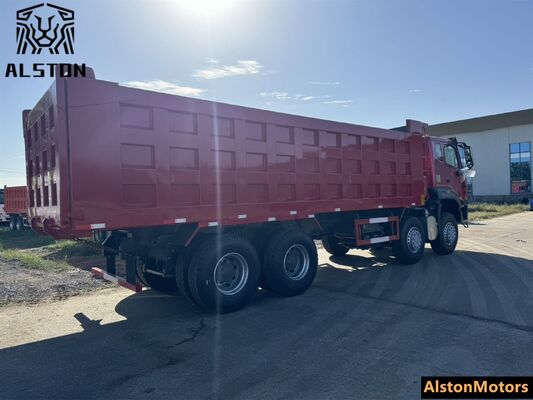Sinotruk HOWO NX 8x4 camión de descarga usado para la venta en la República Democrática del Congo