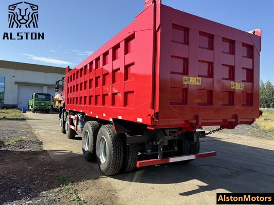 Sinotruk HOWO NX 8x4 camión de descarga usado para la venta en la República Democrática del Congo