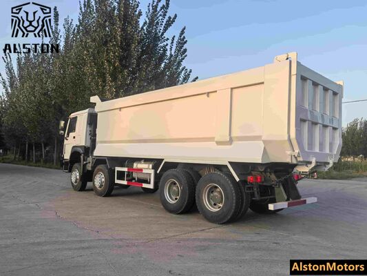 Un camión de descarga HOWO usado renovado para la venta en China