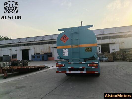 Se vende un camión de combustible usado. Un tanque de 20 mil litros.