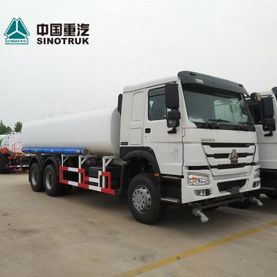Camión cisterna de agua Howo 6x4 de 10 ruedas de segunda mano de 20M3
