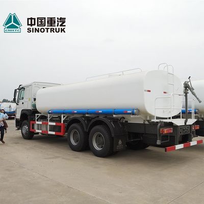 Camión cisterna de agua Howo 6x4 de 10 ruedas de segunda mano de 20M3