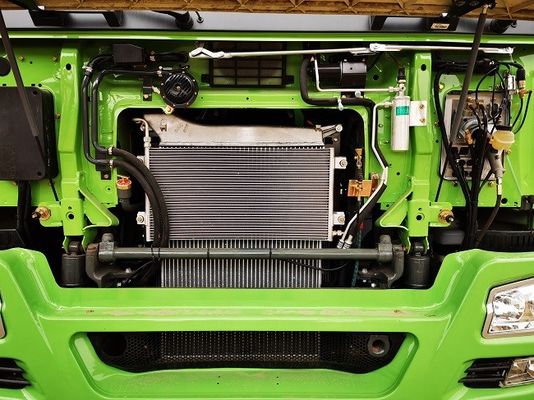 Camión pesado usado Howo, camión de diez ruedas.