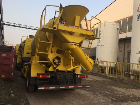 180 CV 4x2 6cbm Howo Mini camión de mezcla de hormigón usado
