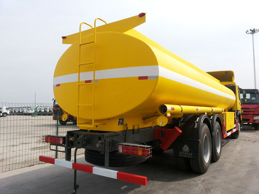 Camión cisterna de combustible diésel amarillo de 371 CV 6X4 20000L