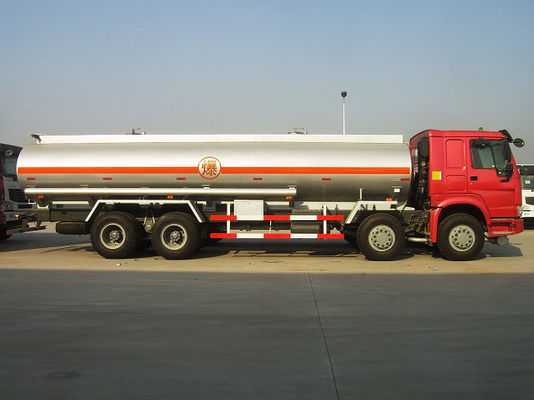 Camión de carga pesada 8x4 20000L 30000L Fuel Oil Tanker Gran capacidad