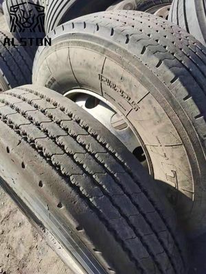Neumáticos de segunda mano 12R22.5 Neumáticos de camión usados en venta