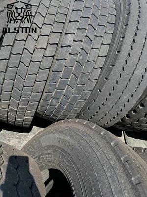 Neumáticos de segunda mano 12R22.5 Neumáticos de camión usados en venta