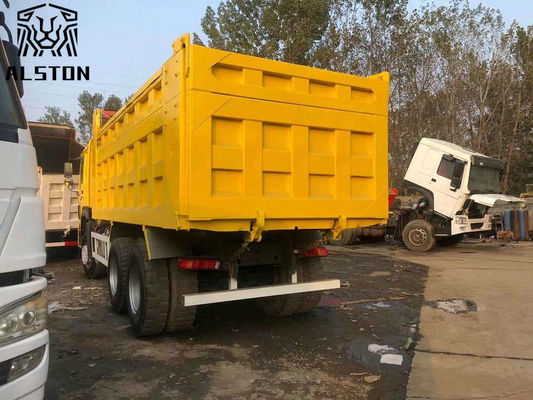 Camión volquete Sinotruk Howo 6x4 de 30 toneladas y 371 HP usado para construcción
